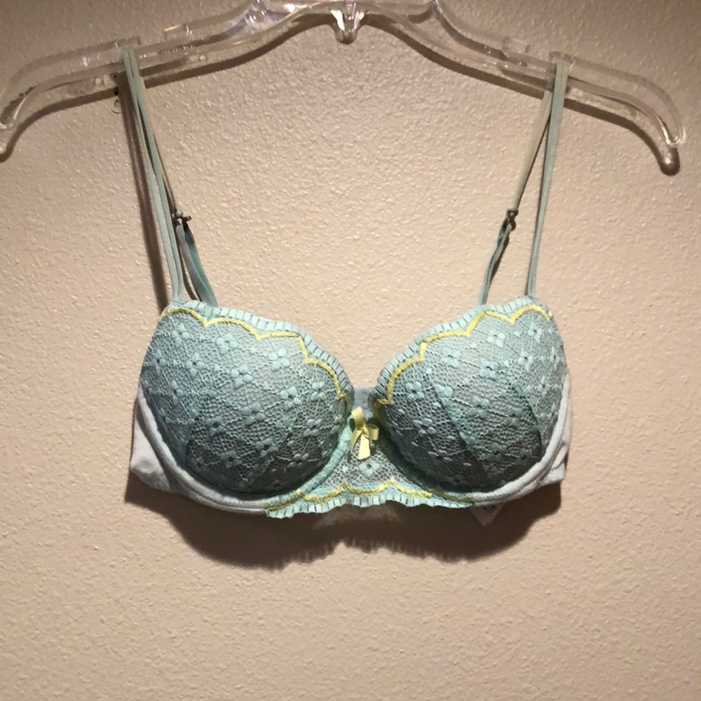 Lacey Bra